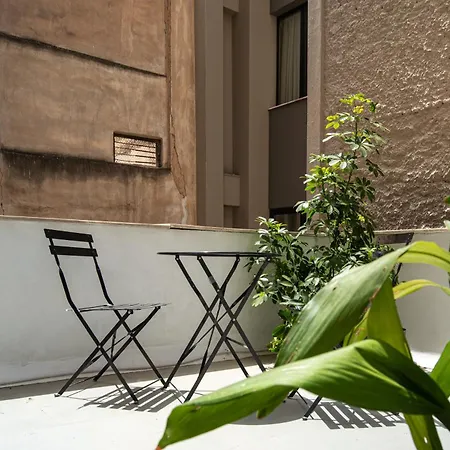 Stylish Escape In Apartment *